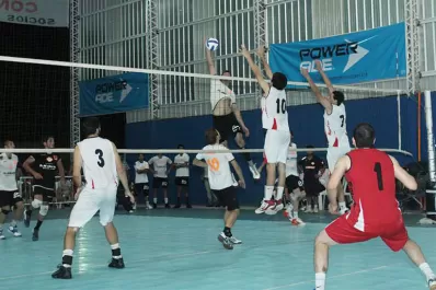 Opinan los que dirigen