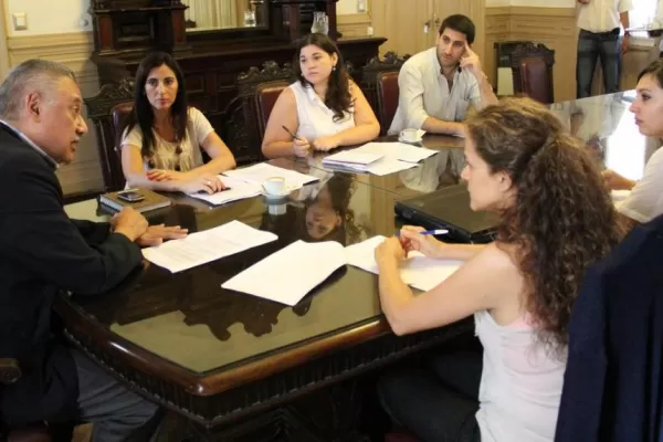 El PE convoca a comercios afectados por los saqueos