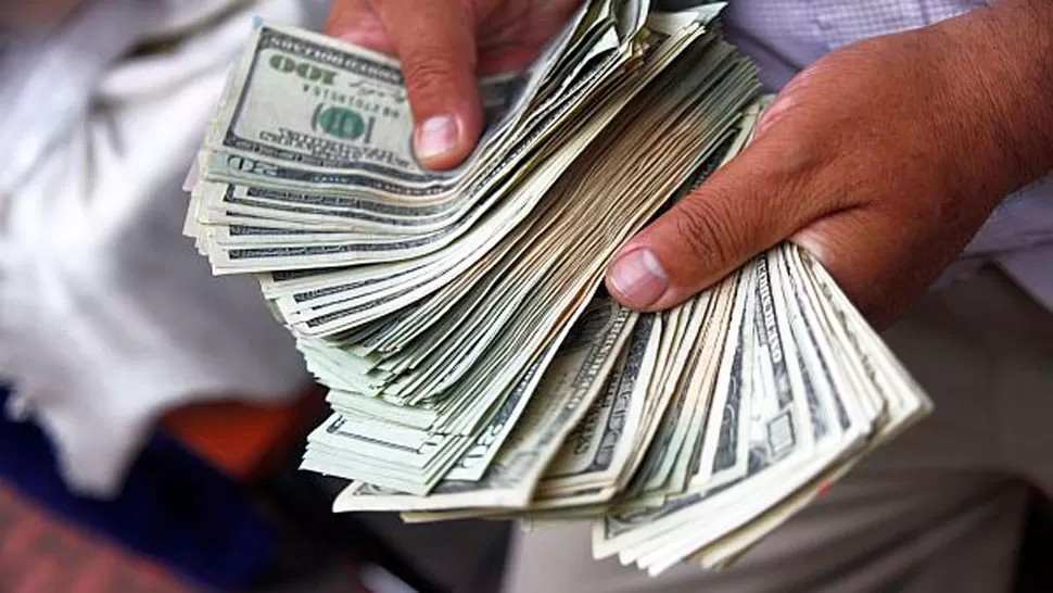 CAMBIO. El dólar blue alcanzó su récord histórico. FOTO TOMADA DE ELCOMERCIO.PE