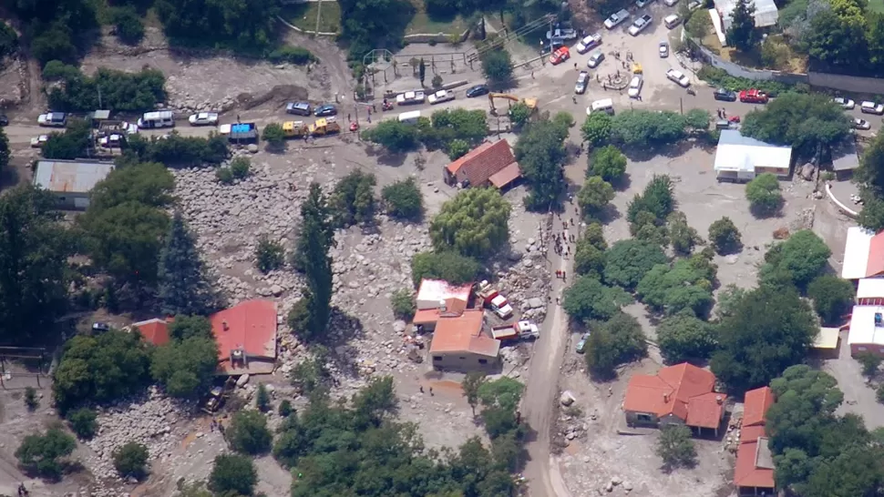 TRAGEDIA. Imagen de El Mástil, metros antes de llegar a Casa Villafañe. FOTO TOMADA DE ELESQUIU.COM.AR