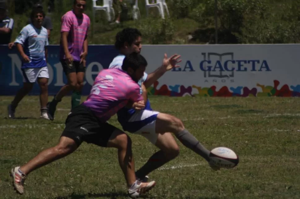 LOCALES. El programa de competencia incluye una exhibición entre Tafí del Valle RC y su par de Santa María (Catamarca). 