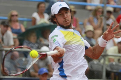 Copa Davis: Mónaco no pudo con Fognini