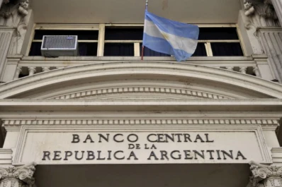 Las reservas cerraron enero con una caída de U$S 2.499 millones