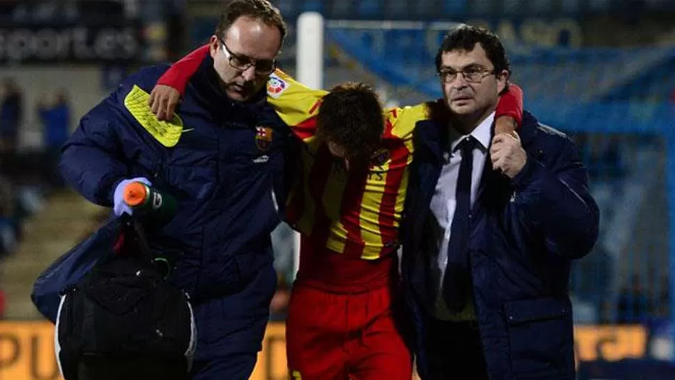 AFUERA. El brasileño sufrió un esguince en su tobillo derecho el 16 de enero. FOTO TOMADA DE SPORTSARENA.COM.SG