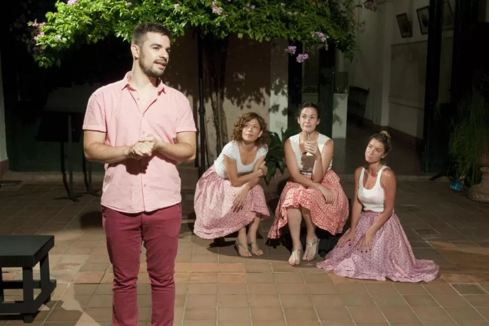 CUENTACUENTOS. Actores del Elenco Estable, en una de las escenas.  la gaceta / foto de Inés Quinteros Orio 