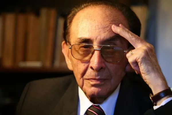 Fayt cumplió 96 años y pidió mejor clima para el país