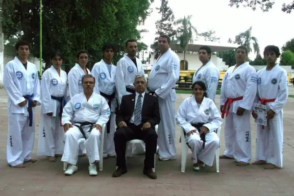 El calendario se armó en honor al maestro