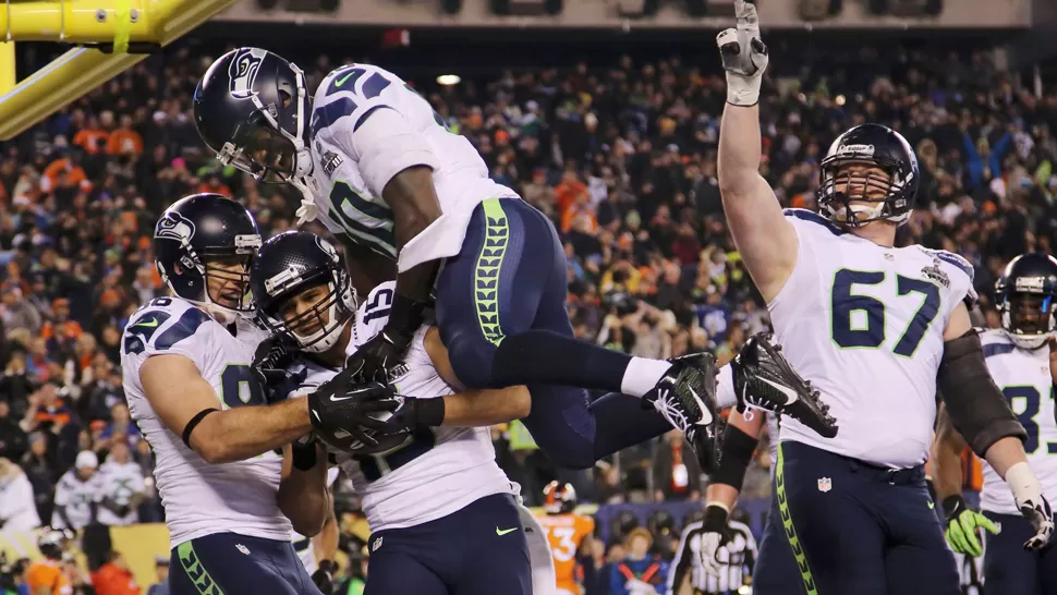 UNA FIESTA. El equipo de Seattle fue superior a Denver durante todo el partido. REUTERS