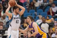Los Wolves agudizaron la crisis de los Lakers
