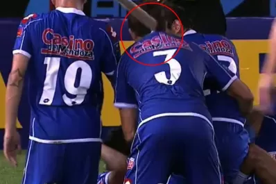 Mirá la brutal agresión a Grimi en el Monumental