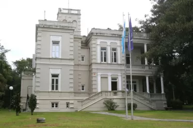 Arranca la primera facultad de Medicina privada y laica del NOA