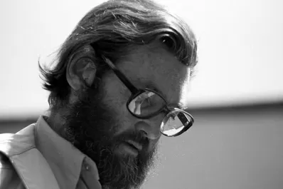 La Universidad de Santiago convoca a escritores del NOA para homenajear a Cortázar