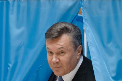 Ucrania: el Parlamento destituyó al presidente Viktor Yanukovich