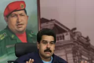 Maduro: La democracia está saliendo fortalecida del intento de golpe de estado suave
