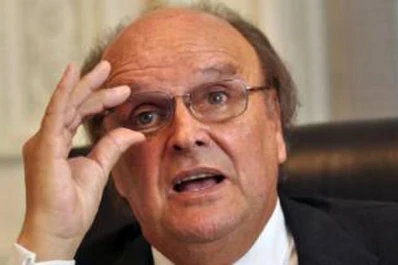 El Gobierno “perdió tiempo en blanquear la inflación”