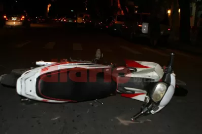 Un camionero tucumano protagonizó un violento accidente: Un muerto