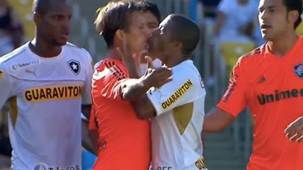 INÉDITO. La discusión terminó de manera romántica. FOTO TOMADA DE DIARIOCORREO.PE