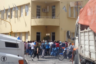 Dos protestas en el microcentro de Concepción generaron caos