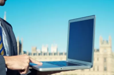 Lo que no hay que hacer conectado a Wi-Fi público