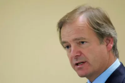 Ingleses prefieren a Macri y a Massa