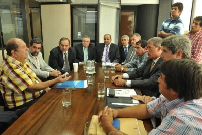 Alperovich gestiona $ 100 millones para obreros del limón