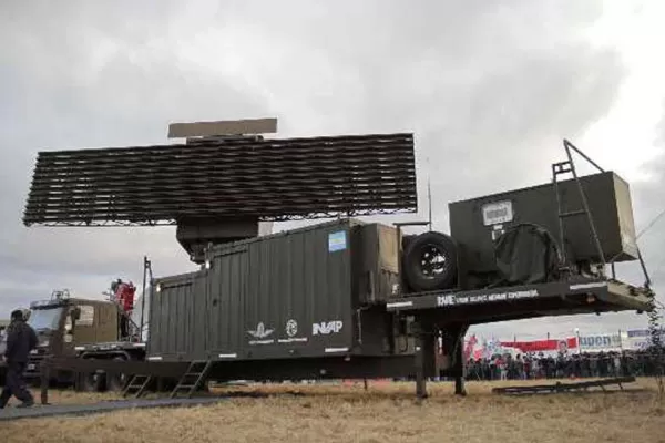 Schiaretti propone el derribo de aviones sospechosos en la frontera norte del país