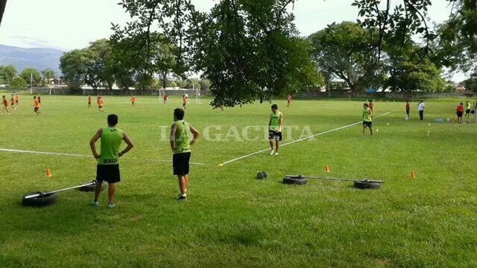 COMPLEJO. Las prácticas del primer equipo ahora tendrán lugar en el mini estadio. LA GACETA