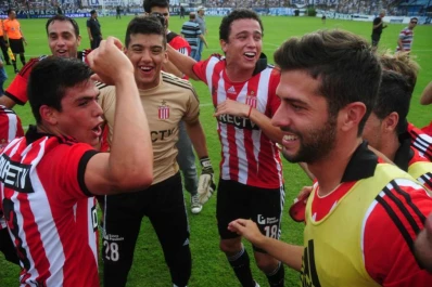 Ganar el clásico le sirvió al “pincha” para ser líder