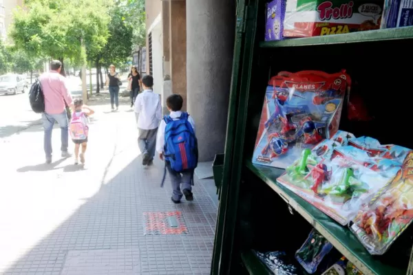 Si les das dinero a los chicos, también enseñales a ahorrar