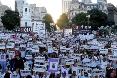 Tragedia de Once: Schiavi recibió insultos cuando entraba a la sala del juicio