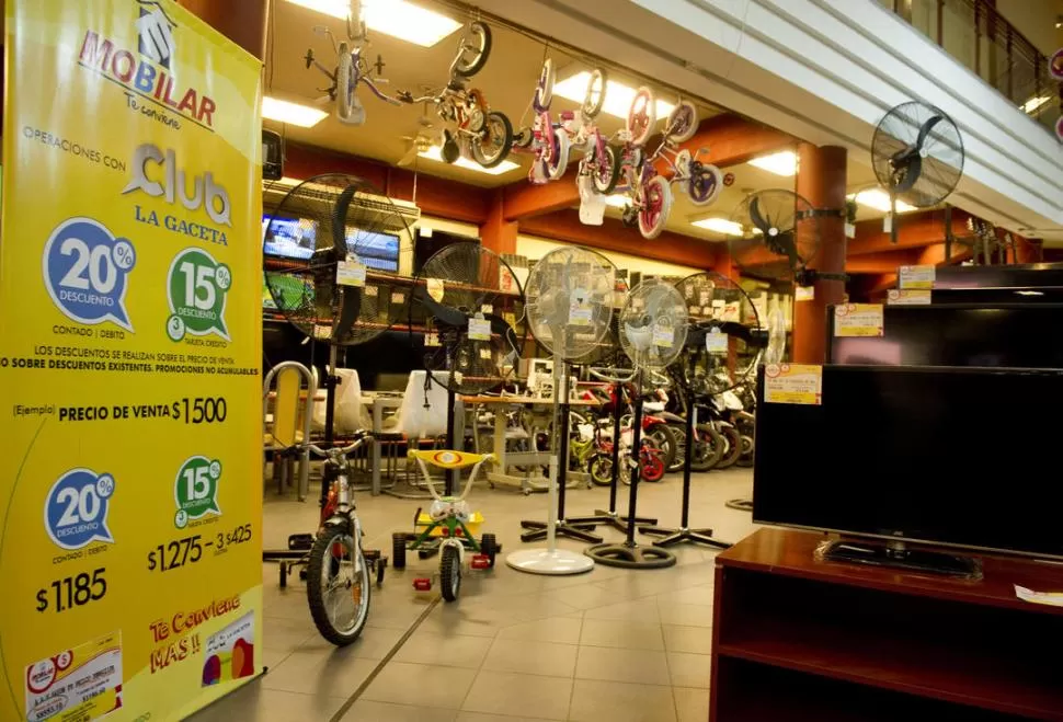 DE TODO PARA TU CASA. En Mobilar encontrarás desde bicicletas hasta ventiladores, pasando por electrodomésticos y productos tecnológicos. la gaceta / FOTO DE JORGE OLMOS SGROSSO