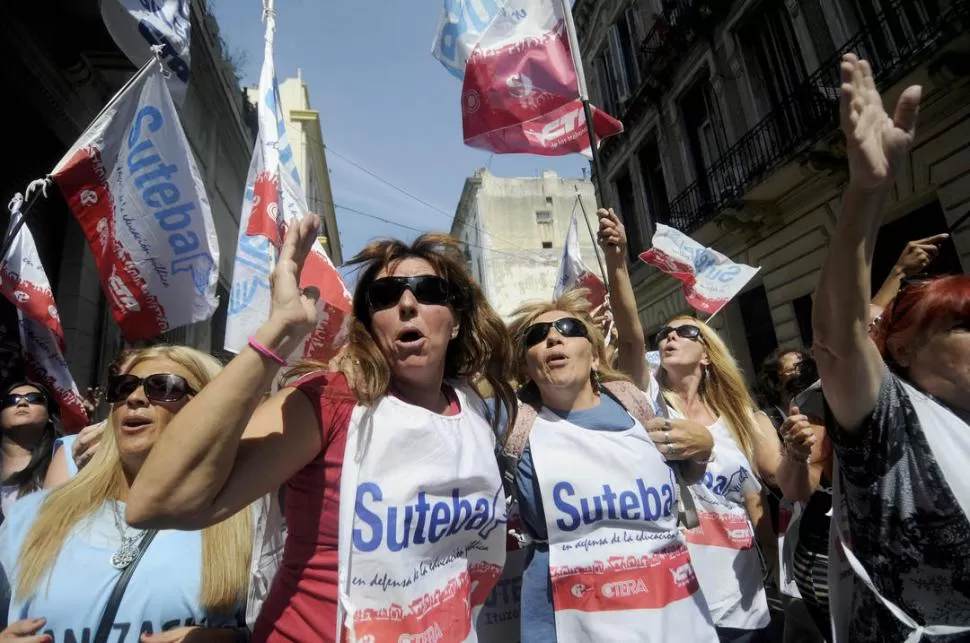 SALARIOS. Al fin, los docentes aceptaron la propuesta del Gobierno. dyn