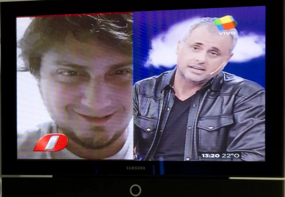 PANTALLA DIVIDIDA. Cuando hablaba contra Mirra y Manuel Carlino, el chimentero exhibía la foto de este último en la pantalla.  imagen de tv