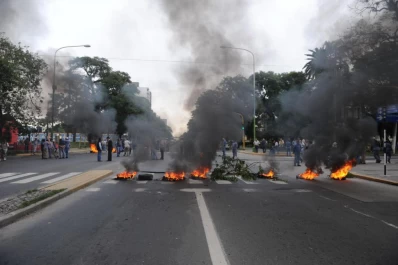 Municipales salieron a las calles