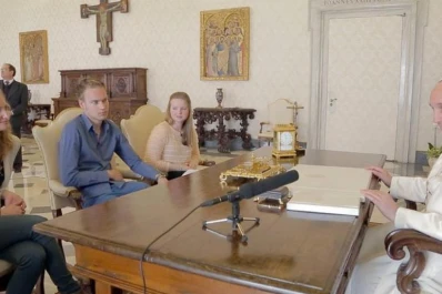 “Los políticos jóvenes hablan con nueva música”