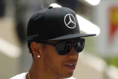 Mercedes se aleja cada día más de sus rivales