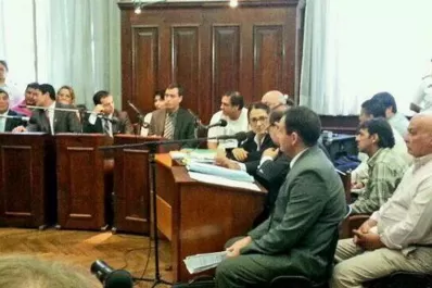 El tribunal dictó prisión domiciliaria para los 10 imputados por el secuestro de Marita Verón