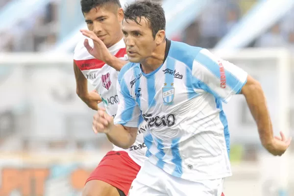 Atlético prepara un muleto ofensivo para viajar a Salta
