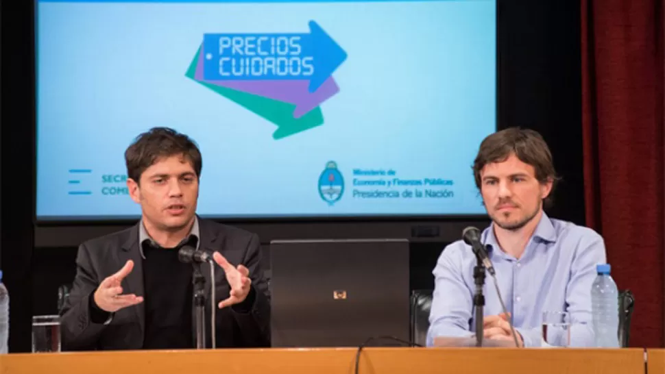 NUEVA ETAPA. Los anuncios fueron formulados por el ministro de Economía, Axel Kicillof, y el secretario de Comercio, Augusto Costa. FOTO TOMADA DE CRONISTA.COM