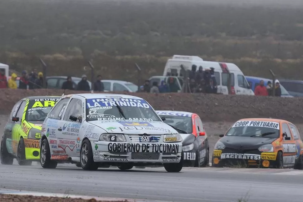 PESCÓ LO QUE PUDO Y MÁS. Mohamed tuvo complicaciones con los neumáticos durante el fin de semana. La final la corrió con ruedas de lluvia, pero de hace dos años.  