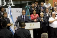 Scioli reconoce que no consultó con Cristina, y Mariotto lo acusa de tener un interés mediático