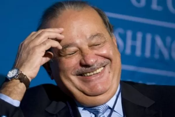 Carlos Slim vendió parte de su participación en YPF