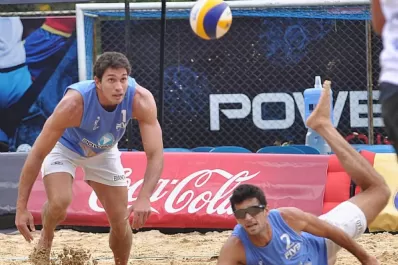 La fiesta del voley playero será animada por 32 parejas