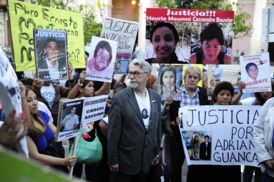 Un policía dijo que una prueba fue “plantada”