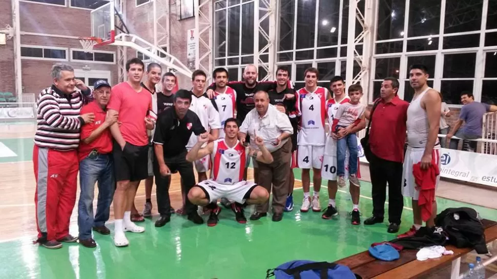 FOTO TOMADA DE BASKETUCUMANO.COM