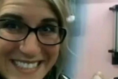 Difunden video erótico que una profesora enviaba a sus alumnos por WhatsApp