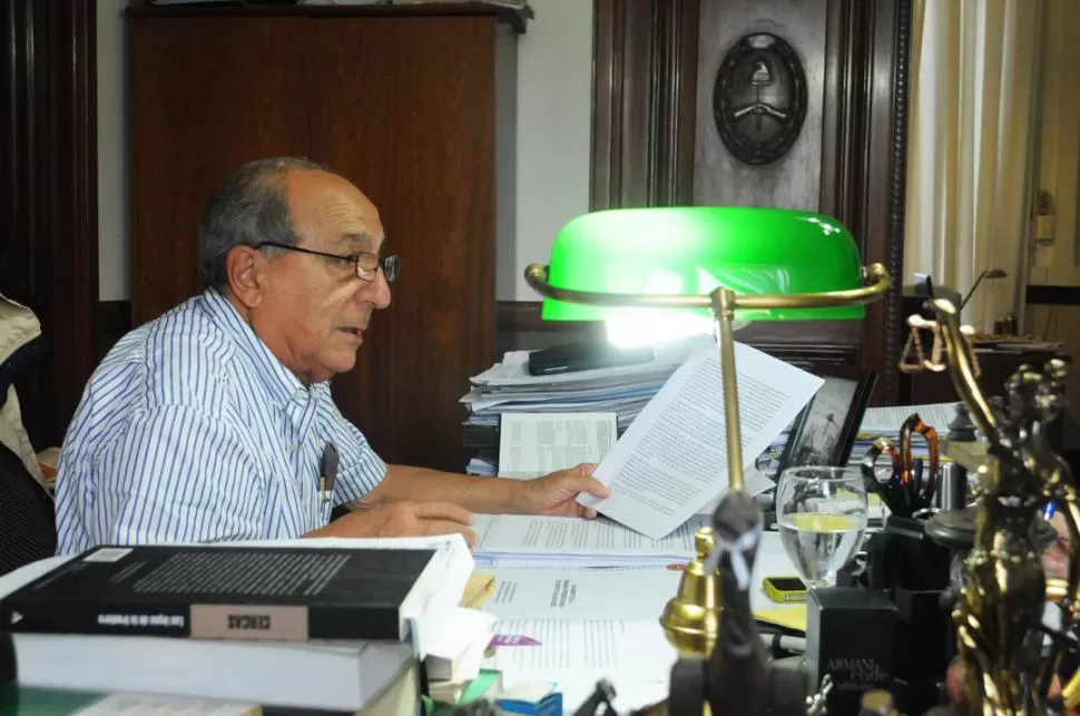 SIN DISCRECIONALIDAD. Gandur, titular de la Corte Suprema, dijo que los excedentes financieros son aplicados a gastos autorizados previamente. la gaceta / foto de florencia zurita (archivo)