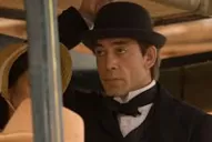 Entre títulos literarios y honores