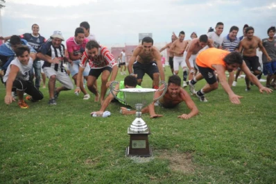 Comienza a rodar la pelota