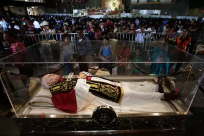 Un millón de peregrinos unidos en la emoción y en un intenso clima espiritual